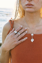 Load image into Gallery viewer, Cronos Pendant - Silver