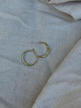Load image into Gallery viewer, Circe Hoops :: Bronze