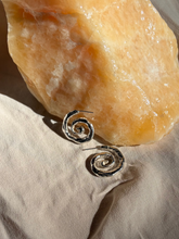 Load image into Gallery viewer, Malin Hoops :: Silver