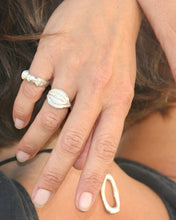 Load image into Gallery viewer, Axis Ring