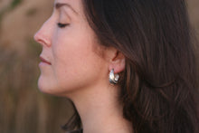 Load image into Gallery viewer, Aurae Hoops - Silver
