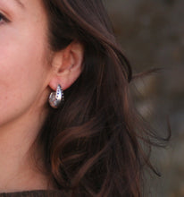 Load image into Gallery viewer, Aurae Hoops - Silver