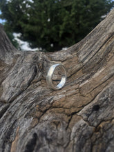 Load image into Gallery viewer, Florian Band