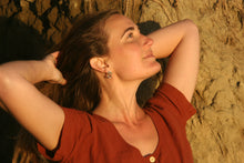 Load image into Gallery viewer, Peitho Studs - Silver