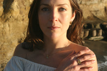 Load image into Gallery viewer, Peitho Studs - Bronze