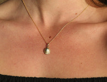 Load image into Gallery viewer, Maurea pendant - bronze