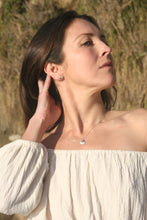 Load image into Gallery viewer, Maurea pendant - silver