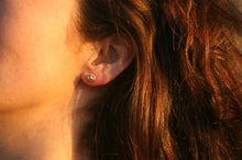 Load image into Gallery viewer, Elio Studs