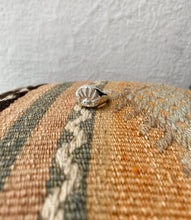 Load image into Gallery viewer, Ravi - Silver