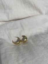 Load image into Gallery viewer, Selene Hoops - Bronze