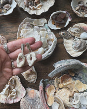 Load image into Gallery viewer, Balandra Coral Earring
