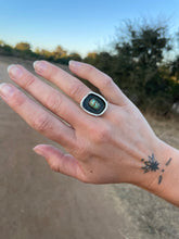 Load image into Gallery viewer, Abyss ring
