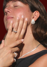 Load image into Gallery viewer, Ran Studs :: Silver
