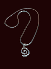 Load image into Gallery viewer, Malin Pendant :: Sterling Silver
