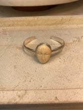 Load image into Gallery viewer, Indira Cuff
