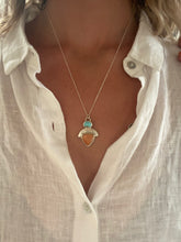 Load image into Gallery viewer, Veida Pendant
