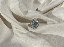 Load image into Gallery viewer, Santo Ring
