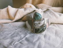 Load image into Gallery viewer, Quiver Cuff
